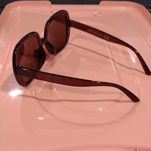 OVERSIZED SQUARE OVAL ROUND Brown Sunglasses GLAMOROUS - Picture 7 of 16